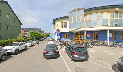 Publiczne Liceum Ogolnoksztalcace im. Karola Wojtyly – Lomianki